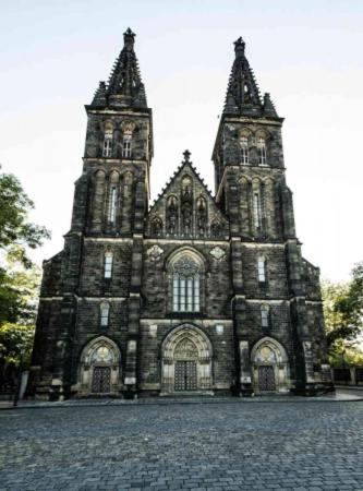 Helen Homestay Vysehrad Прага Экстерьер фото